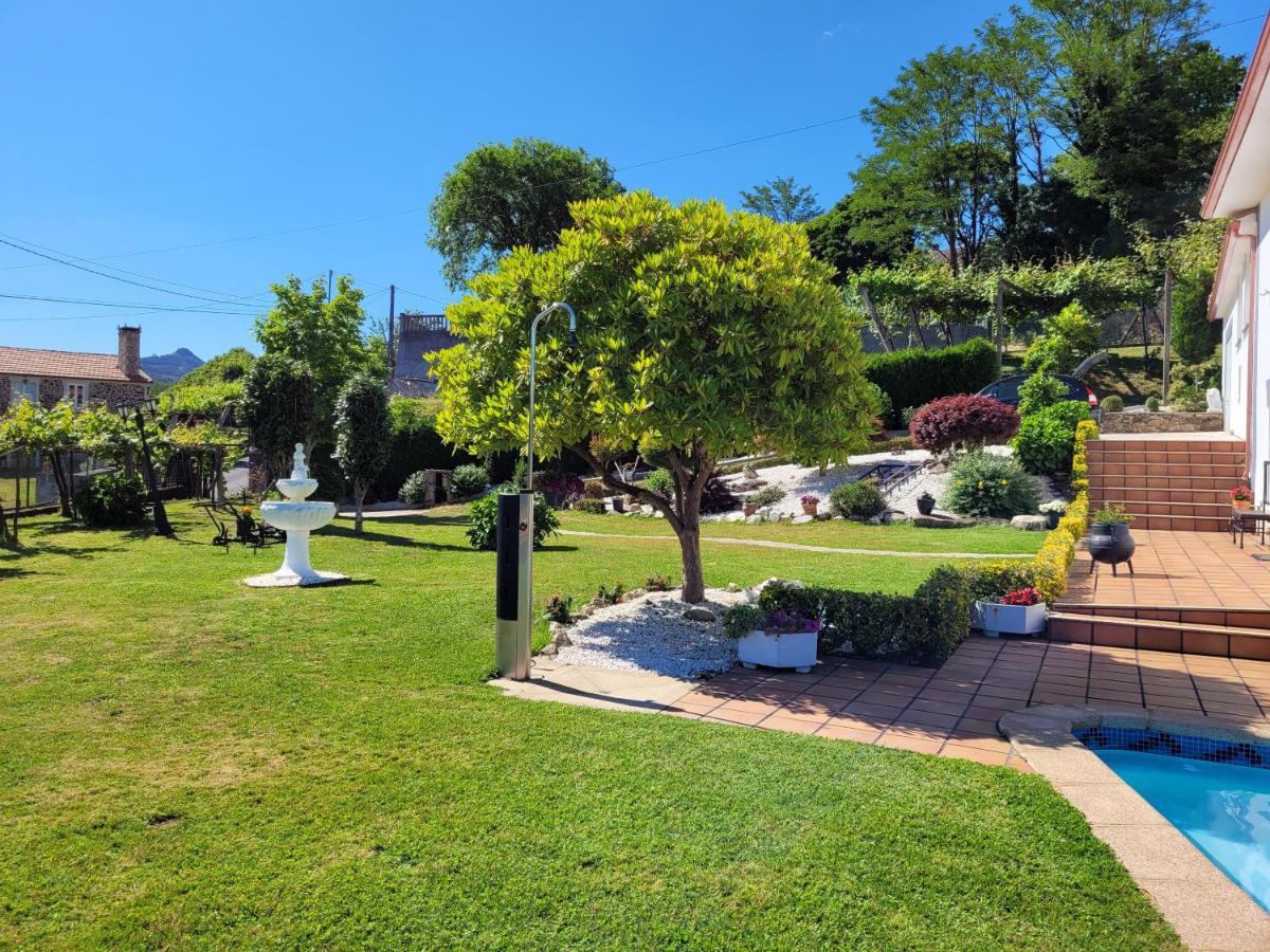 Casa Tarrio Con Piscina - Santiago De Compostela Villa Boqueixon Luaran gambar