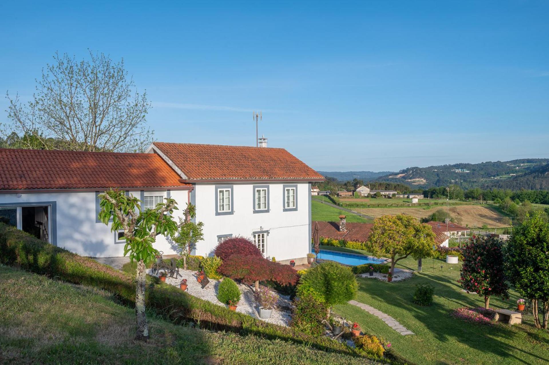 Casa Tarrio Con Piscina - Santiago De Compostela Villa Boqueixon Luaran gambar